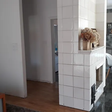 Modern & Spacious 2 Bedroom Ap. Center *